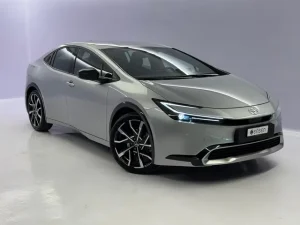Toyota Prius Leasing: Giải Pháp Vượt Trội Cho Người Dùng Xe Điện Xanh Và Tiết Kiệm