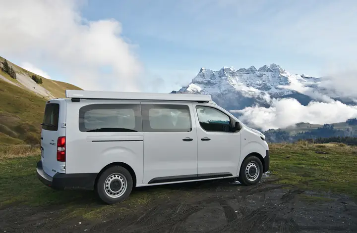 Toyota Proace 4x4 – Đánh Giá Toàn Diện Chiếc Xe Thương Nhẹ Đa Năng Với Hệ Thống Dẫn Động Bốn Bánh Toyota Proace 4x4 – Đánh Giá Toàn Diện Chiếc Xe Thương Nhẹ Đa Năng Với Hệ Thống Dẫn Động Bốn Bánh