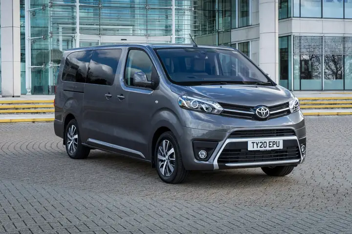 Toyota Proace Là Gì? Tổng Quan Đầy Đủ Về Mẫu Xe Thương Mại