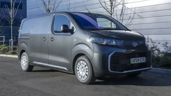 Toyota Proace Là Gì? Tổng Quan Đầy Đủ Về Mẫu Xe Thương Mại