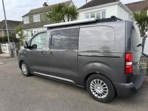 Toyota Proace Camper: Khám Phá Chiếc Xe Cắm Trại Đỉnh Cao Cho Những Cuộc Phiêu Lưu Không Giới Hạn