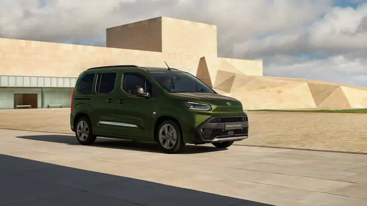 Toyota Proace City: Hướng Dẫn Toàn Diện Về Xe Hơi Thương Mại Nhỏ Gọn Và Hiệu Quả