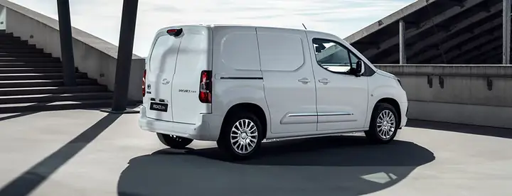 Toyota Proace City: Hướng Dẫn Toàn Diện Về Xe Hơi Thương Mại Nhỏ Gọn Và Hiệu Quả