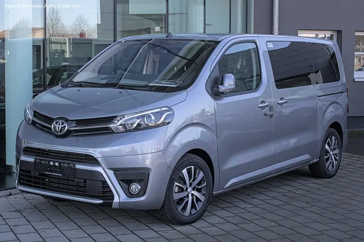 Toyota Proace Verso – Tổng Quan Chi Tiết Về Mẫu Xe Đa Năng Cho Gia Đình Và Doanh Nghiệp Toyota Proace Verso – Tổng Quan Chi Tiết Về Mẫu Xe Đa Năng Cho Gia Đình Và Doanh Nghiệp