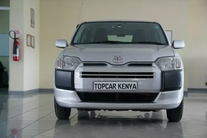 Toyota Probox: Đánh Giá Toàn Diện Và Những Điều Cần Biết
