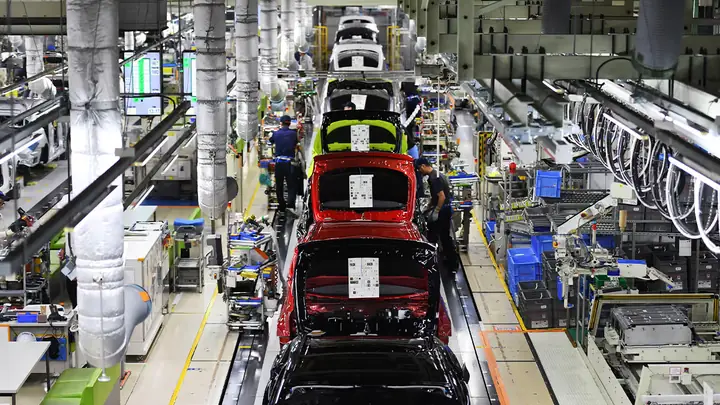 Toyota Production Line: Quy Trình Sản Xuất Hiệu Quả Và Bài Học