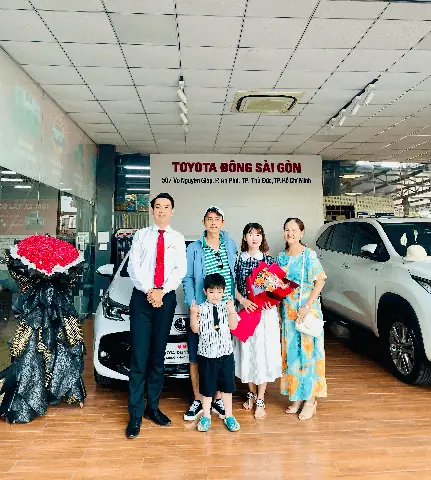 Toyota Quận 2: Tổng Quan Về Mạng Lưới Đại Lý, Dịch Vụ Và Các Mẫu Xe Phổ Biến Toyota Quận 2: Tổng Quan Về Mạng Lưới Đại Lý, Dịch Vụ Và Các Mẫu Xe Phổ Biến