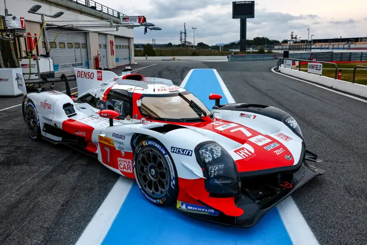 Toyota Race Car: Lịch Sử, Công Nghệ Và Thành Tựu Toyota Race Car: Lịch Sử, Công Nghệ Và Thành Tựu