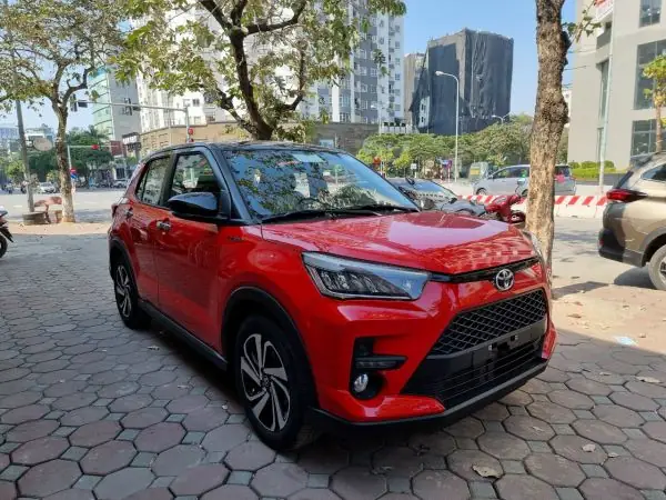 Toyota Raize Cũ: Hướng Dẫn Mua Xe Cũ An Toàn, Tiết Kiệm Và Đáng Tin Cậy Toyota Raize Cũ: Hướng Dẫn Mua Xe Cũ An Toàn, Tiết Kiệm Và Đáng Tin Cậy