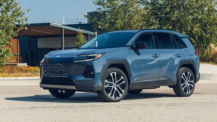 Toyota Rav4: Hình Ảnh Đầy Đầy Cảm Hứng Và Những Điểm Nổi Bật