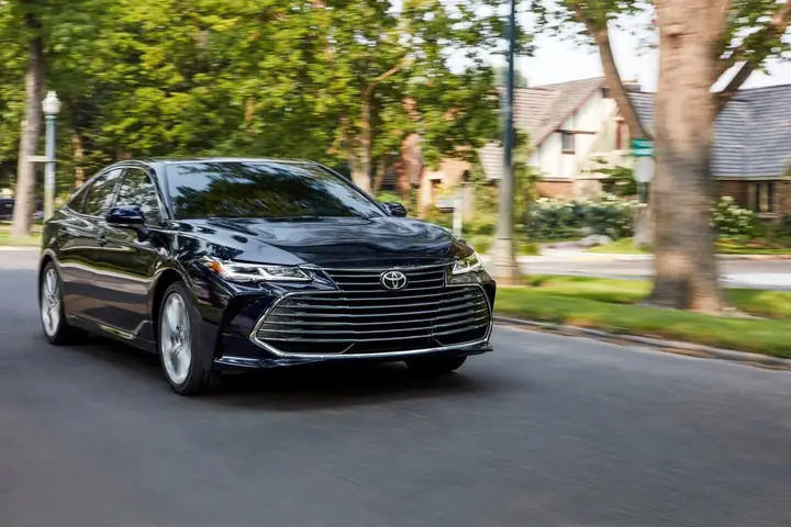 Toyota Sedan Models: Đánh Giá Toàn Diện Các Dòng Xe Sedan