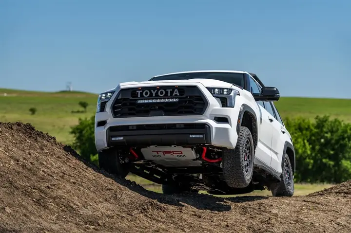 Toyota Sequoia Dimensions: Đánh Giá Chi Tiết Kích Thước Và Không Gian Nội Thất Toyota Sequoia Dimensions: Đánh Giá Chi Tiết Kích Thước Và Không Gian Nội Thất