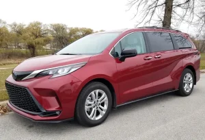 Toyota Sienna Awd: Tổng Quan Chi Tiết Về Phiên Bản Dẫn Động Bốn Bánh