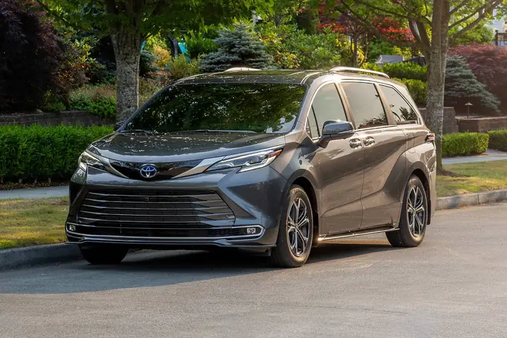 Toyota Sienna Reviews: Đánh Giá Toàn Diện 2026 Toyota Sienna Reviews: Đánh Giá Toàn Diện 2026
