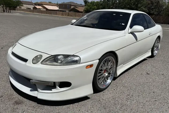 Toyota Soarer Là Gì? Đánh Giá Chi Tiết Và Lịch Sử Phát Triển