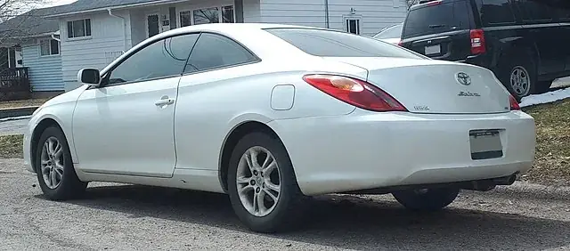 Toyota Solara – Tổng Quan Về Mẫu Sedan Hạng Trung Của Toyota