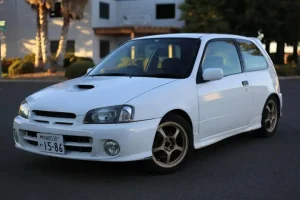 Toyota Starlet Glanza – Giới Thiệu Chi Tiết Và Những Thông Tin Cần Biết