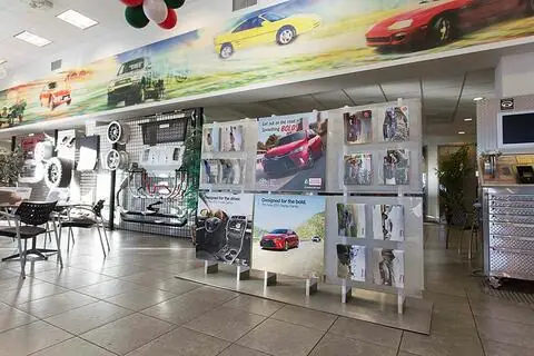Toyota Store: Tổng Quan Về Cửa Hàng Và Dịch Vụ Của Toyota Toyota Store: Tổng Quan Về Cửa Hàng Và Dịch Vụ Của Toyota