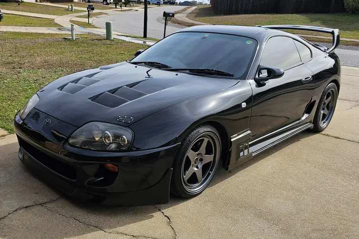 Toyota Supra Turbo: Tổng Quan Và Những Điểm Cần Biết Cho Người Đam Mê Xe Thể Thao