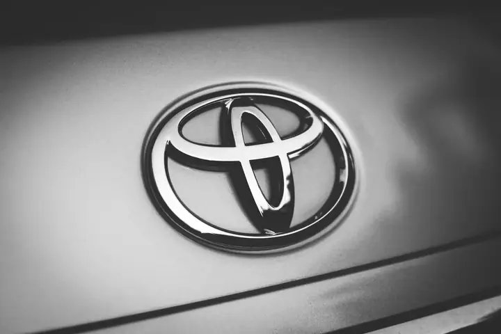 Toyota Symbol: Ý Nghĩa, Lịch Sử Và Những Điều Bạn Cần Biết