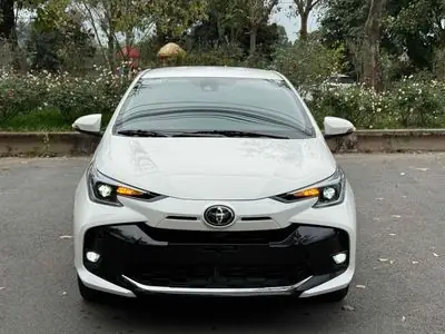 Toyota Tây Hồ: Cẩm Nang Toàn Diện Về Đại Lý, Dịch Vụ Và Trải Nghiệm Mua Xe