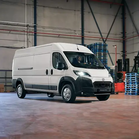 Toyota Transporter Là Gì? Tổng Quan Chi Tiết Và Các Phiên Bản