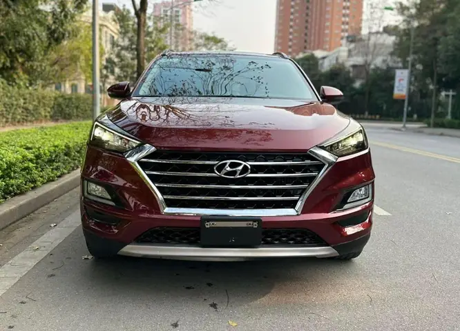 Toyota Tucson: Đánh Giá Toàn Diện Và Những Điều Cần Biết Khi Mua Xe 2026