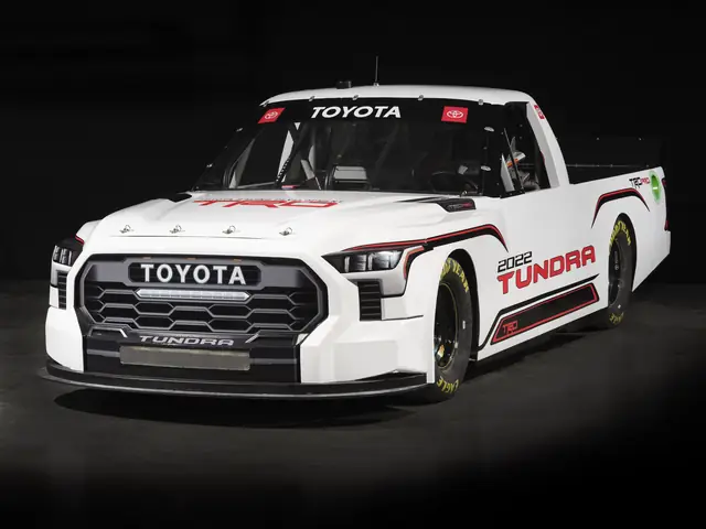 Toyota Tundra Nascar: Tổng Quan Về Sự Tham Gia Và Đóng Góp Của Mẫu Bán Tải Mạnh Mẽ Toyota Tundra Nascar: Tổng Quan Về Sự Tham Gia Và Đóng Góp Của Mẫu Bán Tải Mạnh Mẽ