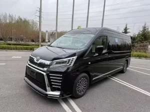 Toyota Van Car: Khám Phá Đầy Đủ Về Dòng Xe Van Đa Năng Của Toyota