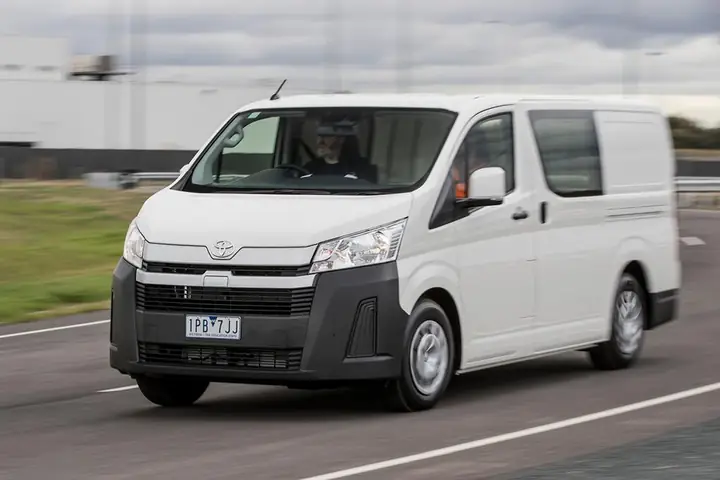 Toyota Van Price: Giá Bán, Mẫu Xe Và Lựa Chọn Phù Hợp Toyota Van Price: Giá Bán, Mẫu Xe Và Lựa Chọn Phù Hợp