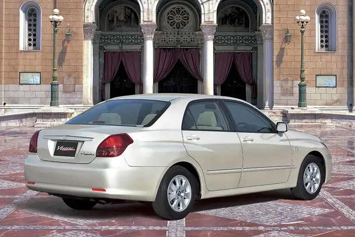 Toyota Verossa – Tổng Quan Chi Tiết Về Mẫu Sedan Hạng Sang Của Toyota Tại Việt Nam