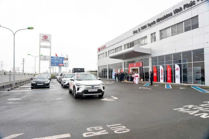 Toyota Vĩnh Yên – Đánh Giá Toàn Diện Dịch Vụ Và Sản Phẩm 2026