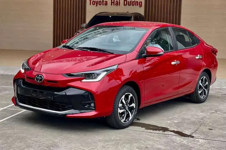 Toyota Vios Đỏ: Tất Tần Tật Bạn Cần Biết