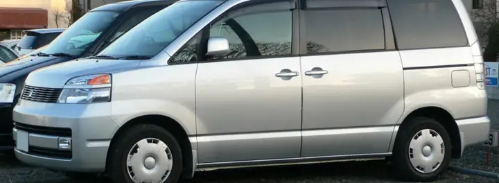 Toyota Voxy Là Gì? Tổng Quan Chi Tiết Về Mẫu Xe Gia Đình Đa Dụng