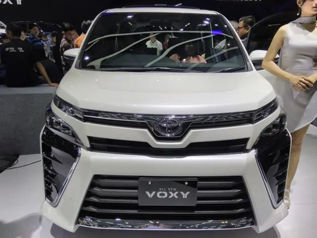 Toyota Voxy Là Gì? Tổng Quan Chi Tiết Về Mẫu Xe Gia Đình Đa Dụng