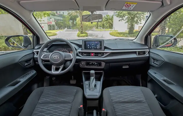 Toyota Wigo Interior: Khám Phá Thiết Kế Nội Thất Đầy Tiện Nghi Và Thông Minh Toyota Wigo Interior: Khám Phá Thiết Kế Nội Thất Đầy Tiện Nghi Và Thông Minh