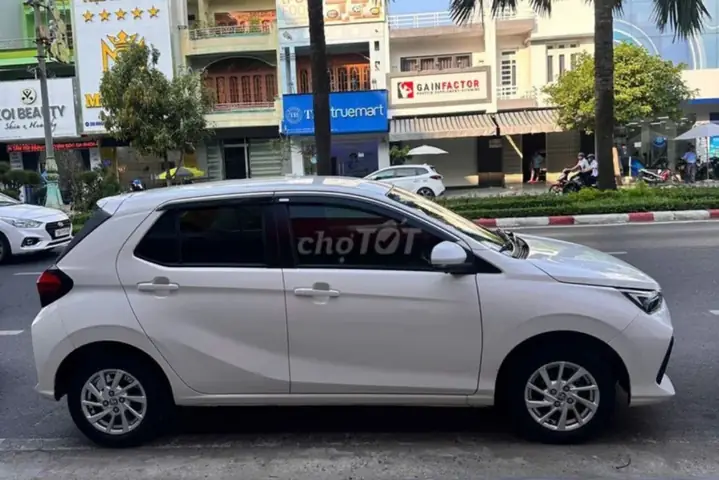 Toyota Wigo Review: Đánh Giá Chi Tiết Và Nhận Xét Thực Tế Toyota Wigo Review: Đánh Giá Chi Tiết Và Nhận Xét Thực Tế