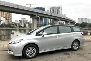Toyota Wish: Tổng Quan Về Mẫu Xe Gia Đình Đa Năng Và Đáng Tin Cậy