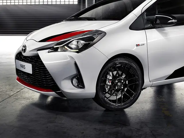 Toyota Yaris Grmn: Đánh Giá Chi Tiết Và Thông Tin Quan Trọng