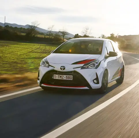 Toyota Yaris Grmn: Đánh Giá Chi Tiết Và Thông Tin Quan Trọng
