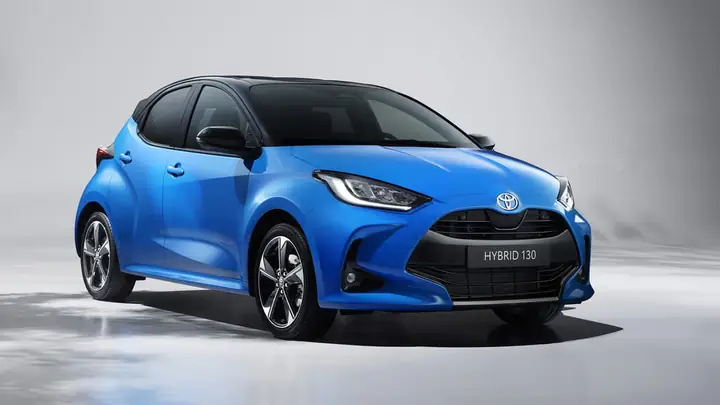 Toyota Yaris Hybrid: Đánh Giá Toàn Diện Và Những Điều Cần Biết Khi Chọn Xe
