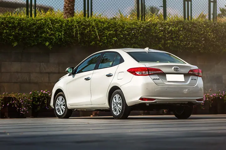 Toyota Yaris Price: Giá Bán Và Những Điều Cần Biết Khi Mua Xe Nhỏ Gọn