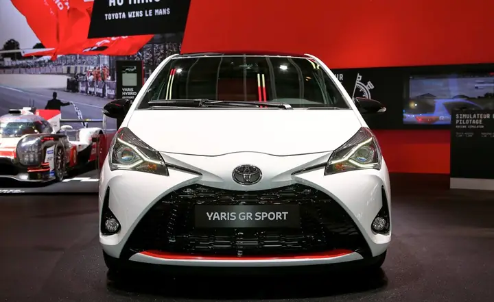 Toyota Yaris Sport: Tổng Quan, Tính Năng Và Đánh Giá Chi Tiết Toyota Yaris Sport: Tổng Quan, Tính Năng Và Đánh Giá Chi Tiết