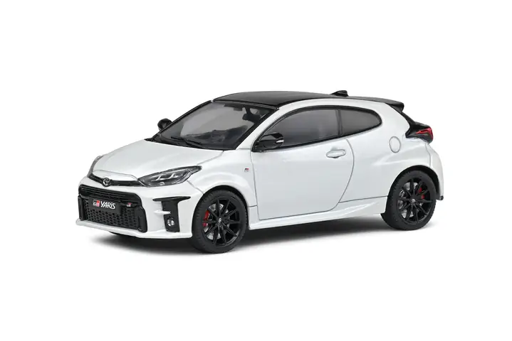 Toyota Yaris White: Tổng Quan Về Mẫu Xe Hạng B Đang Gây Chú Ý