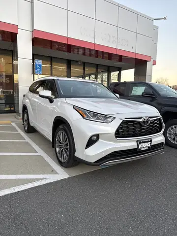 Tysons Toyota – Đánh Giá Toàn Diện Về Đại Lý Ô Tô Toyota Tại Tysons Corner
