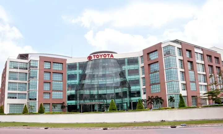 Umw Toyota Là Gì? Tổng Quan Chi Tiết Về Hệ Thống An Toàn Và Công Nghệ Mới Umw Toyota Là Gì? Tổng Quan Chi Tiết Về Hệ Thống An Toàn Và Công Nghệ Mới