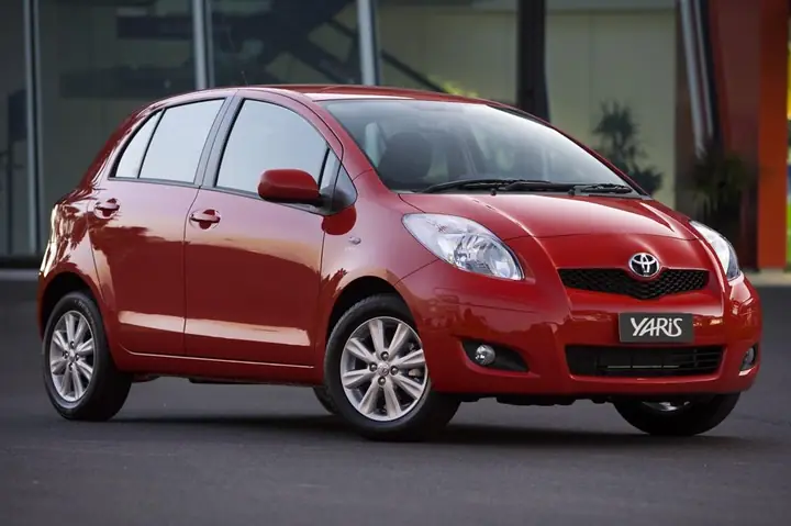Mua Used Toyota Yaris Đã Qua Sử Dụng: Hướng Dẫn Chi Tiết Mua Used Toyota Yaris Đã Qua Sử Dụng: Hướng Dẫn Chi Tiết
