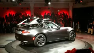 Video Đóng Mở Mui Mazda Mx-5: Hướng Dẫn Chi Tiết & Những Điều Cần Biết