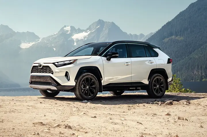 White Toyota Rav4 – Sự Kết Hợp Hoàn Hảo Giữa Sang Trọng, Đẳng Cấp Và Hiệu Suất White Toyota Rav4 – Sự Kết Hợp Hoàn Hảo Giữa Sang Trọng, Đẳng Cấp Và Hiệu Suất