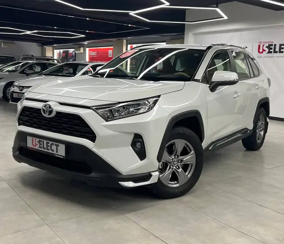 White Toyota Rav4 – Sự Kết Hợp Hoàn Hảo Giữa Sang Trọng, Đẳng Cấp Và Hiệu Suất White Toyota Rav4 – Sự Kết Hợp Hoàn Hảo Giữa Sang Trọng, Đẳng Cấp Và Hiệu Suất